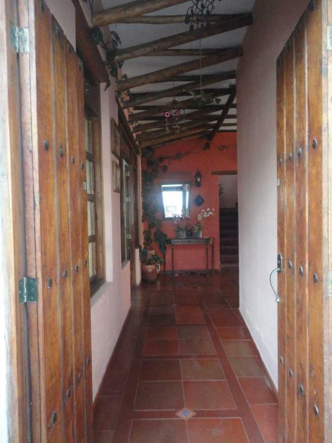 فيلا دي ليفا Hostal Del Carmen المظهر الخارجي الصورة
